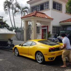 Ferraris Y Otros Carrros Deportivos En Alquiler, Todo Rd!