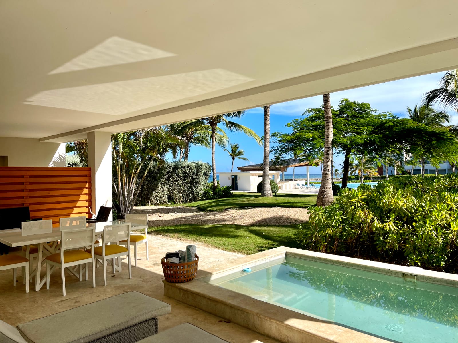 Compra Un Apartamento En La Playa, Cuando Viajes A Rd! - Imagen 4