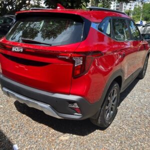 Kia Seltos Rojo Pasion Del Año, Esperandote En El Dealer!!